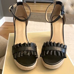 Michael Kors Bella Wedge